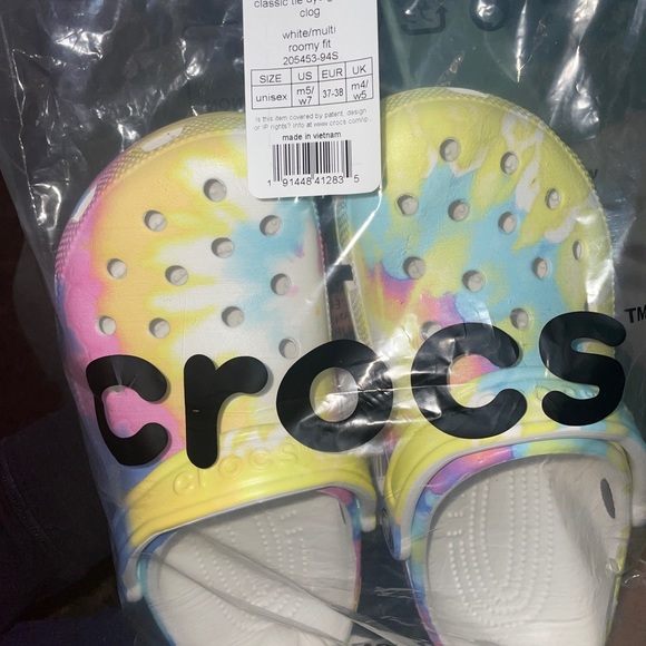 Crocs - Picture 2 of 2